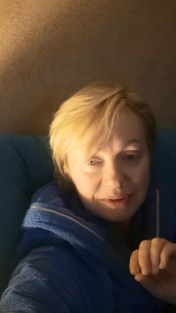 Первые шаги, ось ВОДОЛЕЙ - ЛЕВ 💜💜